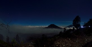 Gunung Raung Kawa Ijen Volcano Indonesia Sulphur Blue Flame Crater Lake