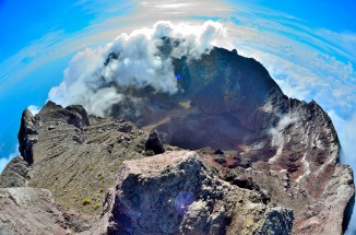 Gunung Agung Mt Bali Indonesia Crater First Summit Volcano Cloud Cap Cloudfall