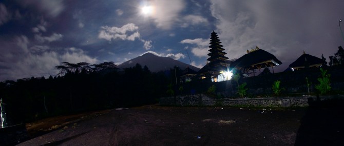 Gunung Agung Mt Bali Indonesia Crater First Summit Volcano Cloud Cap Cloudfall