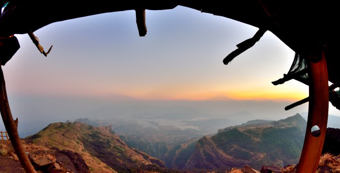 Kalsubai Hike Maharashtra Baari Gohti Bhandardara Highest Peak Maharashtra Sahyadris Kalsu Devi Temple Mumbai Pune Hike