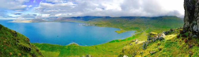 kirkjufell hike trail Snæfellsnes snaefellsnes waterfall kirkjufellsfoss grundarfjorour olafsvik