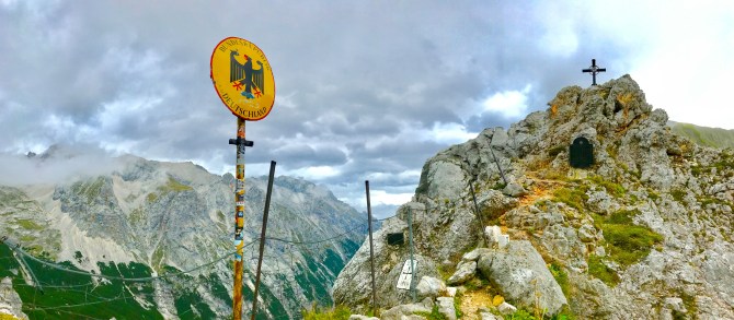 zugspitze hike trail germany austria ehrwald garmisch partenkirchen reintal hollental höllental tallest mountain germany cable car ehrwalder almbahn gatterl hut sonn-alpin sonn alpin cable car tirol