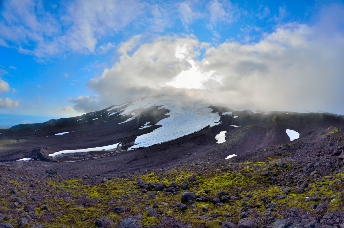 Snæfellsjökull snaefellsjokull hike trail national park glacier olafsvik hellissandur arnarstapi