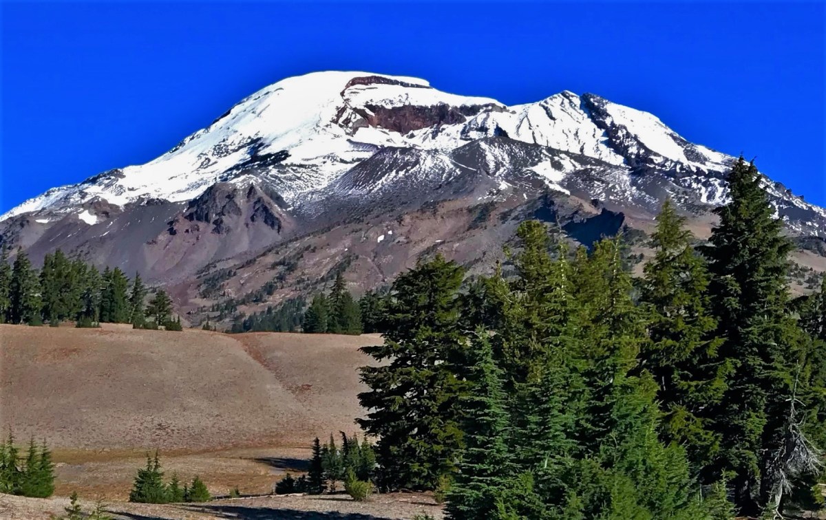 south sister middle sister north sister cascades teardrop pool glacier oregon hike trail south sister trail no 36 devils lake bend sisters jefferson mt bachelor broken top